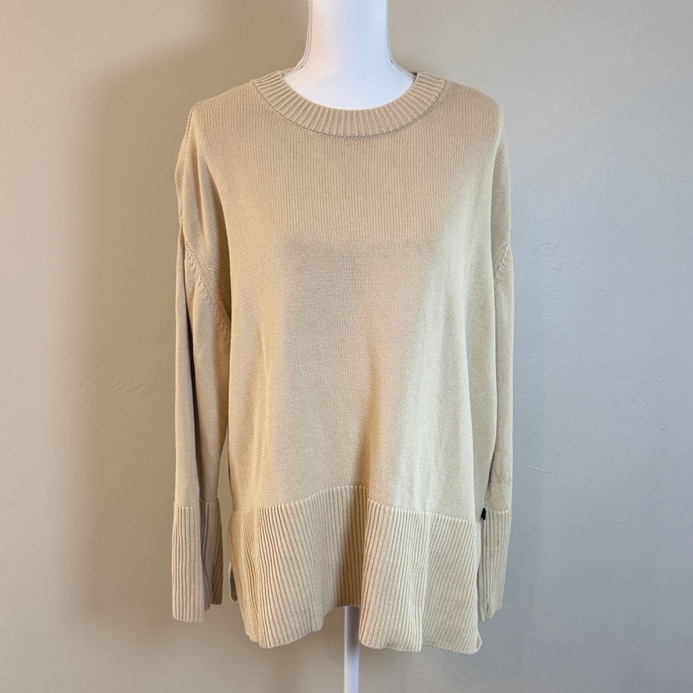 Gap Women's 2XL Cream/light Tan Crewneck Sweater